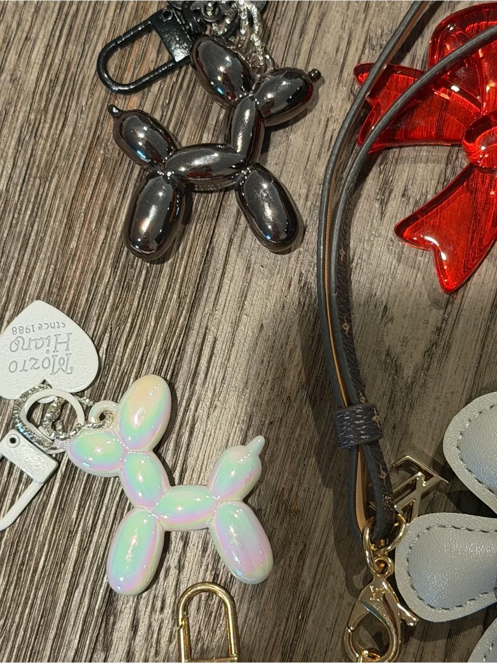 Lot of 6 bag charms